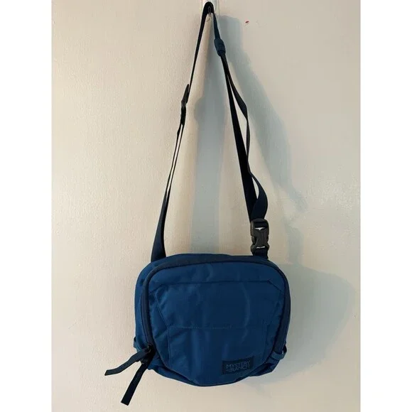 Mystery Ranch Crossbody Bag Blue Adjustable Strap Buckle Closure Hiking Bag - Picture 2 of 8